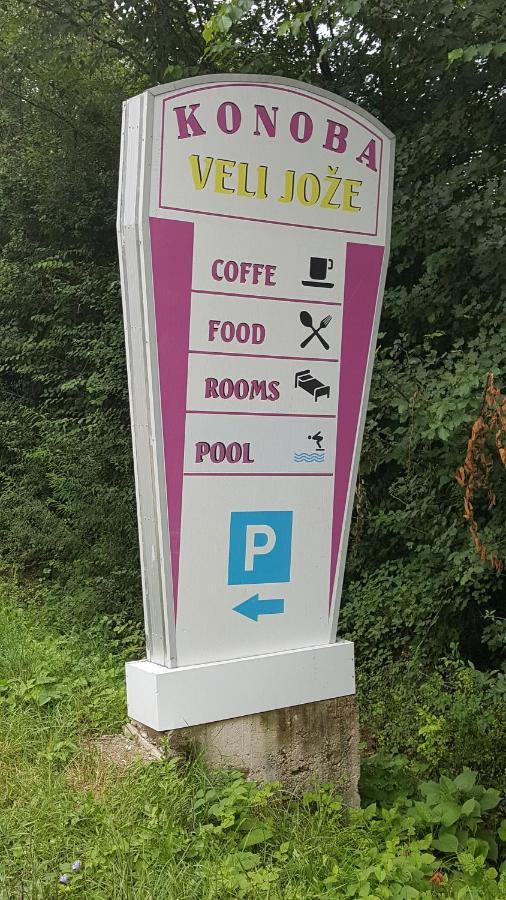 Sara Hotel Buzet Luaran gambar